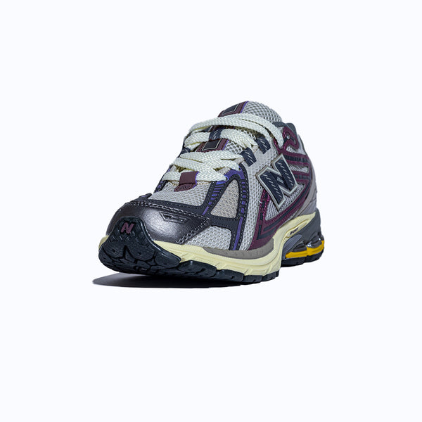 New Balance 1906R Men’s Sneaker