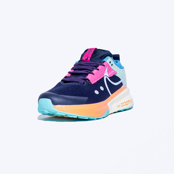  Nike ZoomX Invincible Run Flyknit Sneaker